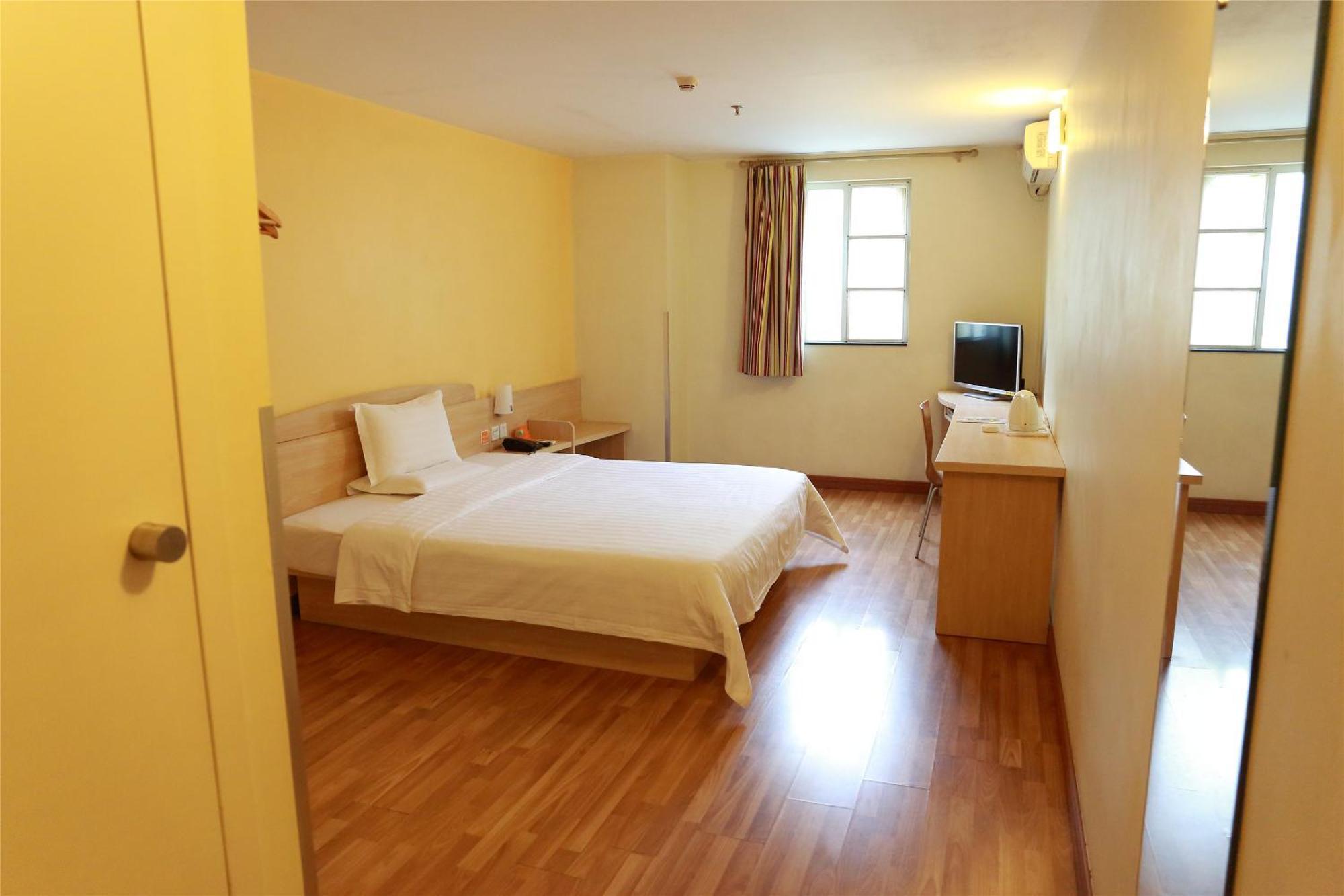 7Days Inn Beijing Shunyi Development Zone Xiandai Auto Mall Exteriör bild