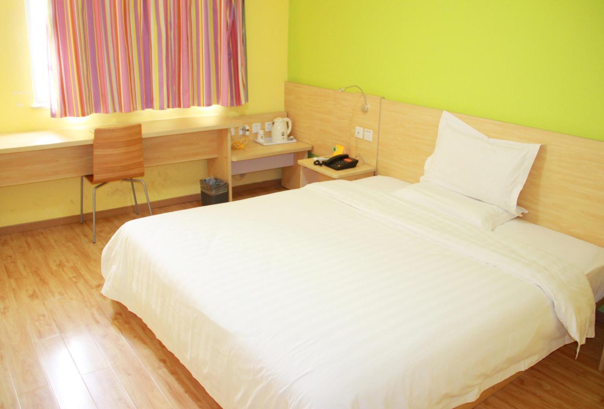 7Days Inn Beijing Shunyi Development Zone Xiandai Auto Mall Exteriör bild